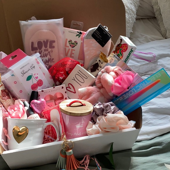 🔥14 items of Explosion♥️selfcare gift-box - Picture 2 of 16